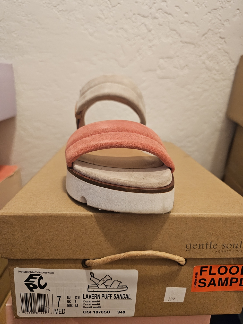 gentle souls Lavern Puff Sandal — Coral and Beige